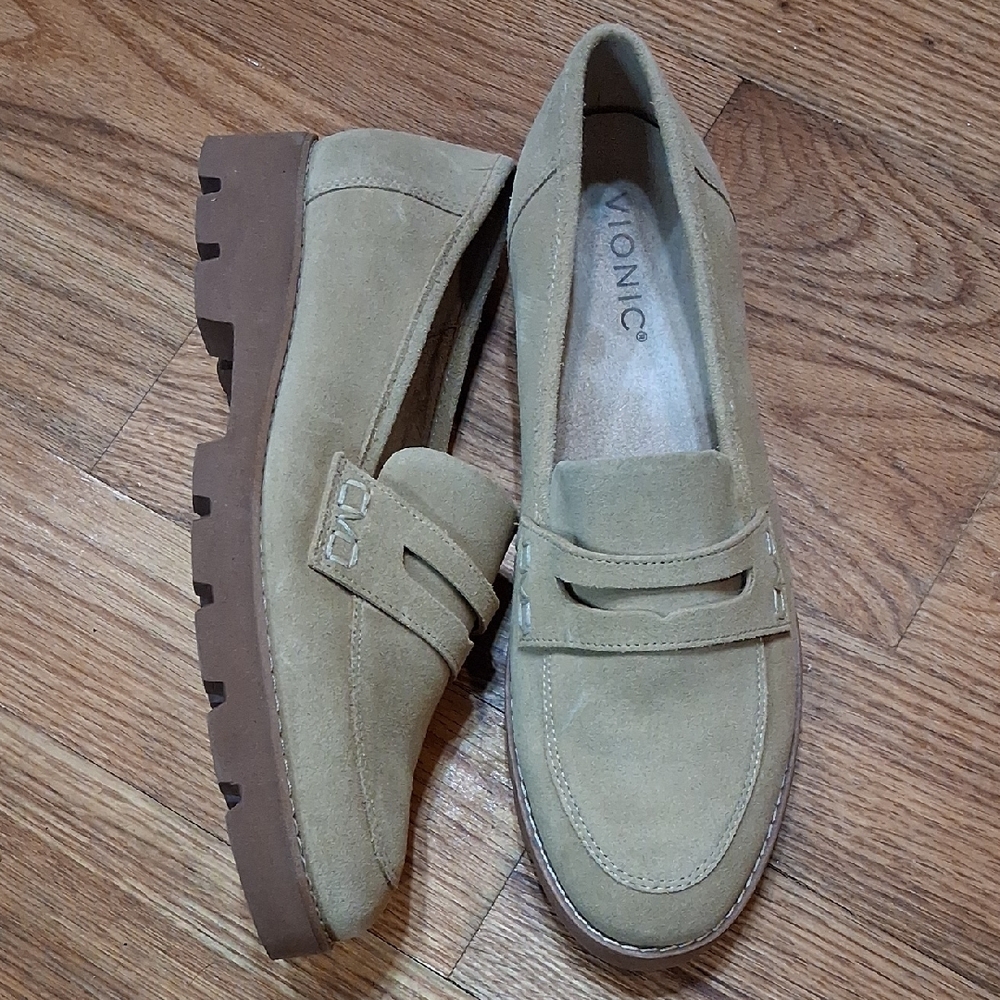 Vionic Women's Beige Suede Loafers - Picture 2 of 5